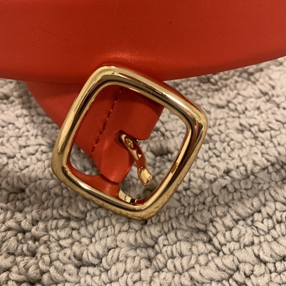 BANANA REPUBLIC belt - Picture 2 of 5